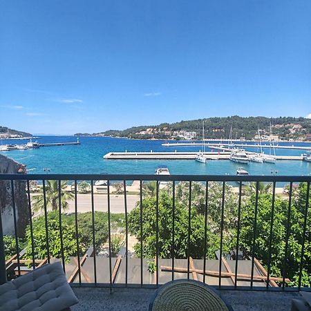 Hotel Dalmacija Vela Luka Exterior photo